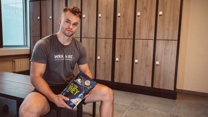 Whey Protein Pure - Natürliches Proteinpulver mit perfekter Löslichkeit und nur 4 % Kohlenhydraten